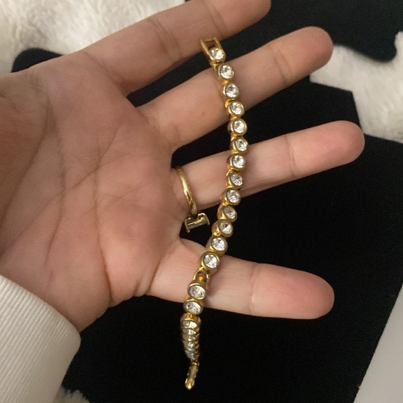 Vintage Swarovski Tennis Bracelet - Picture 4 of 11